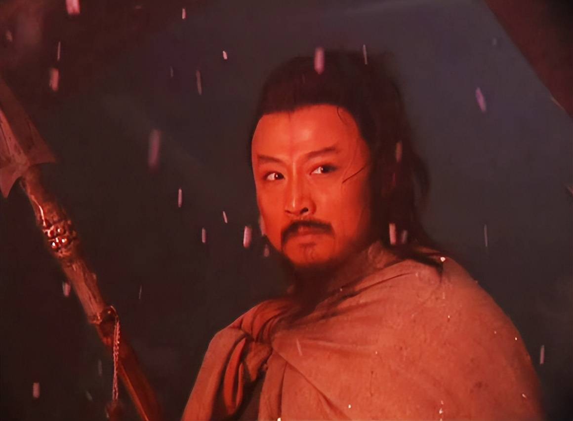 林冲为何到了山神庙才敢反抗?
