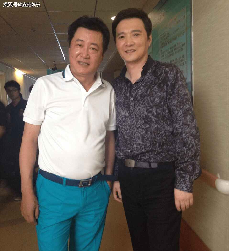 但是随着年龄的增长,吴玉华想成为一名母亲,她开始和汪俊商量要个孩子