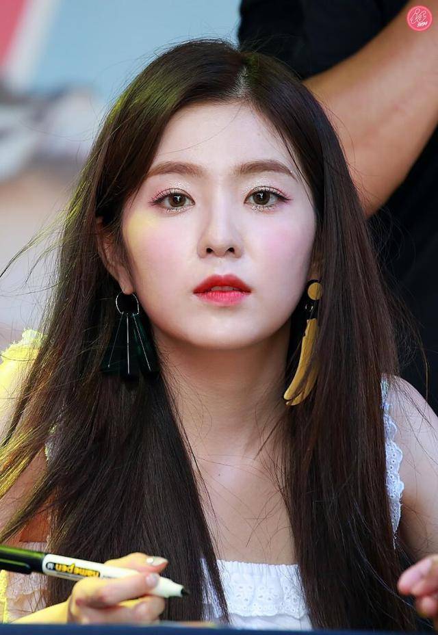 原来她是队长leader_irene_妹妹_前辈