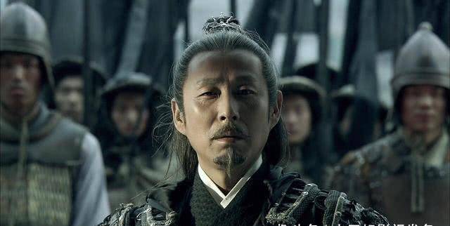 7年没演古装剧,64岁陈道明《庆余年》再演皇帝,曾1句话谦虚回应_电视