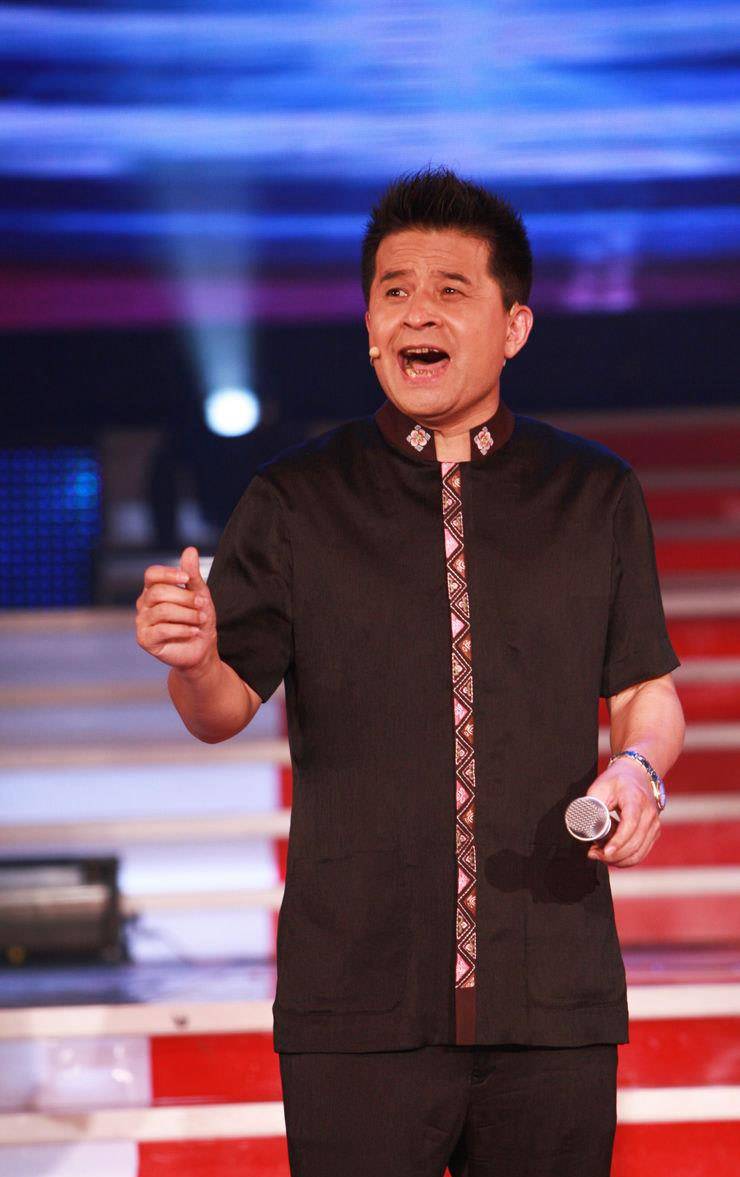 原创很久没有露面的毕姥爷近况怎么样近照显得很憔悴