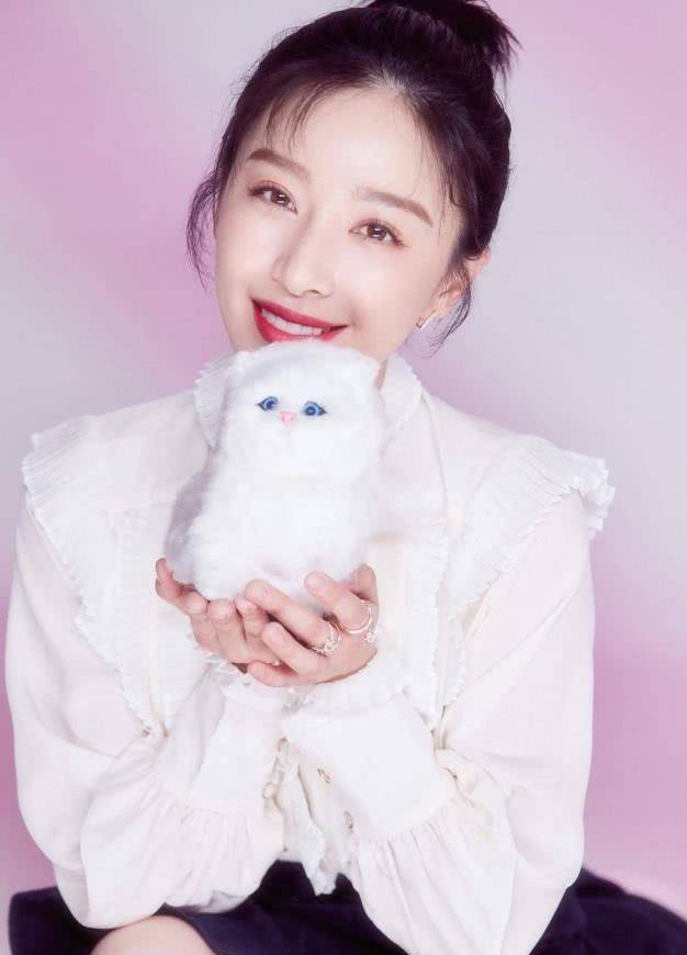 阚清子_造型_显得