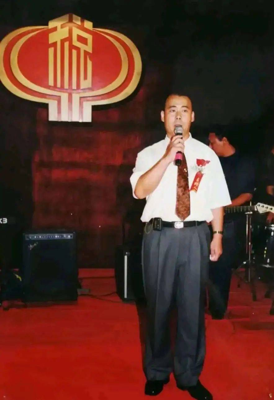 董虎艇文学作品你还记得你的传呼号么