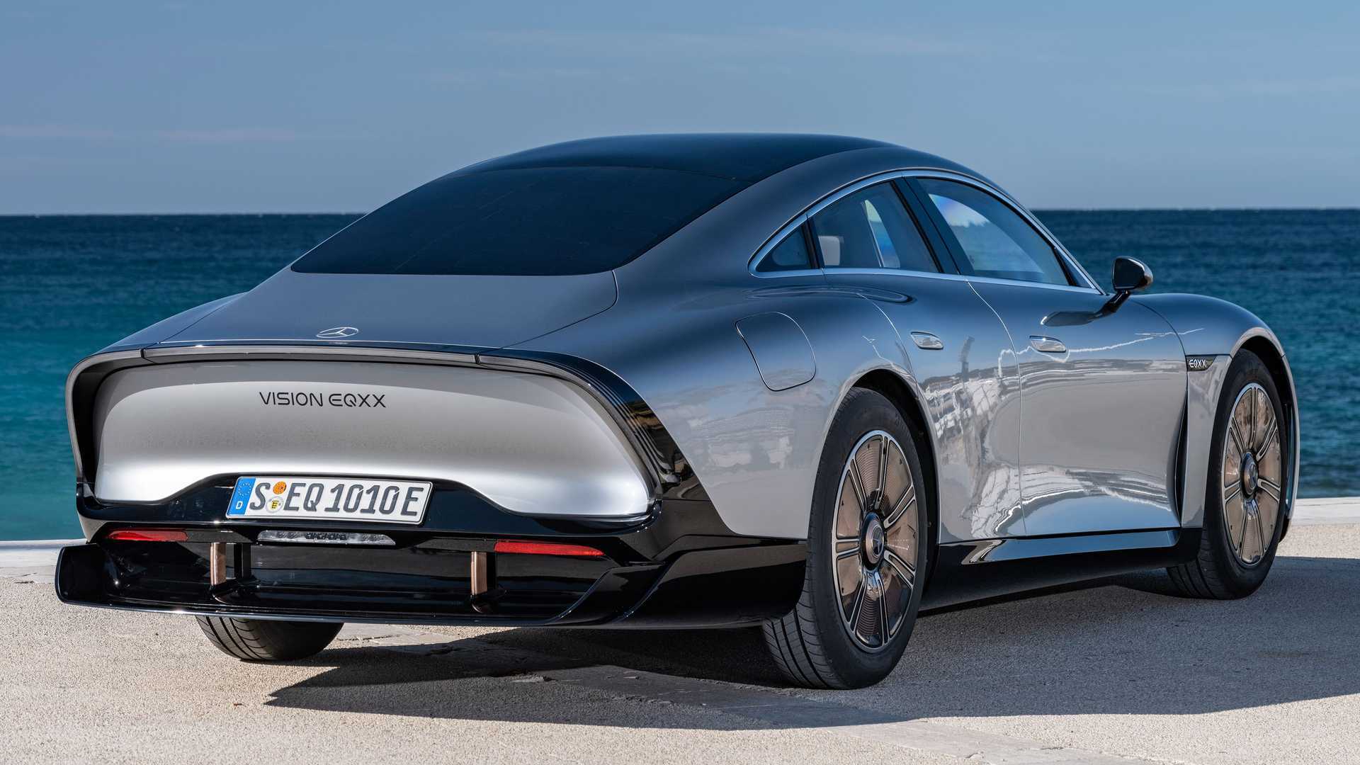 原创实测续航超1000km外媒体验奔驰visioneqxx概念车配47英寸大屏