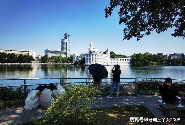 毗鄰廣州火車站的公園古代蘭湖部分今春色滿園地鐵直達