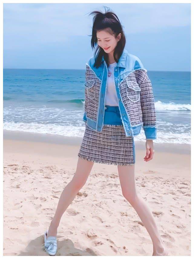 原创江疏影的神仙腿是被上帝吻过的吗一丝多余的肉都没有羡慕了