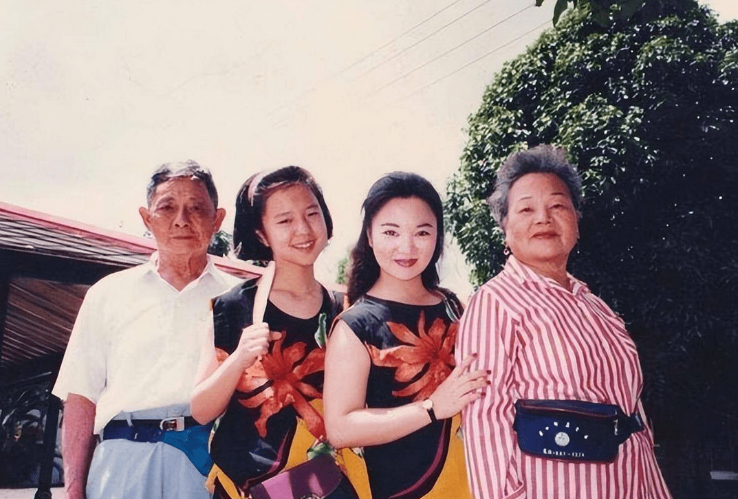 原创爱女丧命丈夫不忠追生失败主持人白冰冰命途多舛67岁仍独身