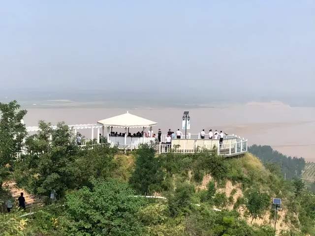不出郑州不变行程码踏青烧烤团建优选荥阳黄河塬休闲旅游区