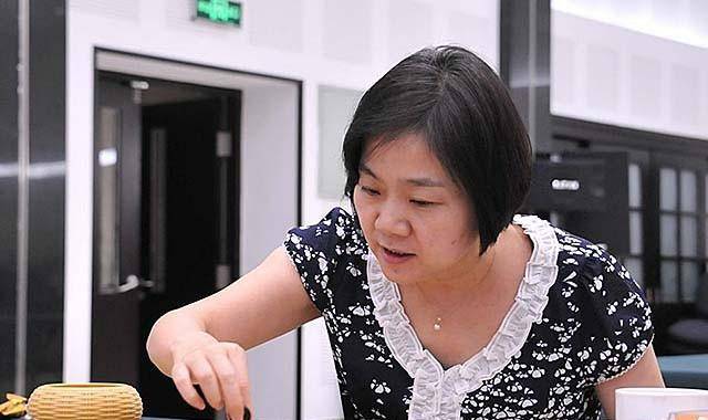 1999年,围棋国手常不顾恩师反对,迎娶大8岁的二婚女_常昊_聂卫平_张璇