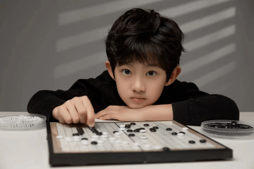 《且试天下》即将热播,少年韩朴 原来是熟悉的他_傅铂涵_表演_元启