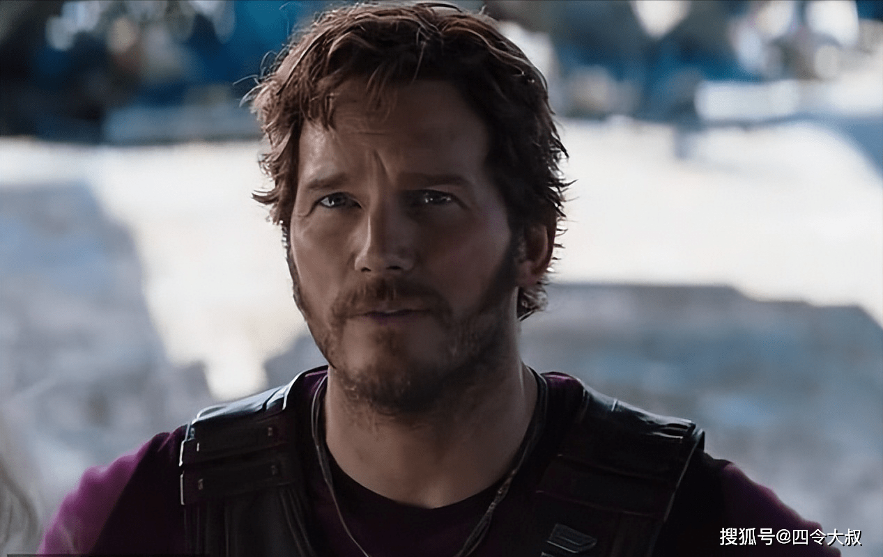 最后,他被星爵又名彼得-奎尔(克里斯-普拉特)和银河护卫队的其他成员