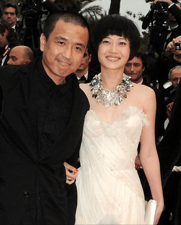 演员谭卓出道13年靠两部电影火出了圈却饱受抑郁症困扰而不婚