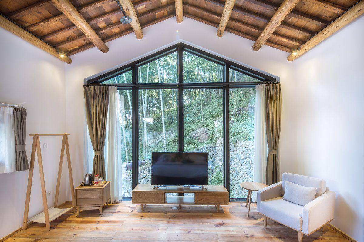 民宿门窗设计透过不同的窗看不同的风景