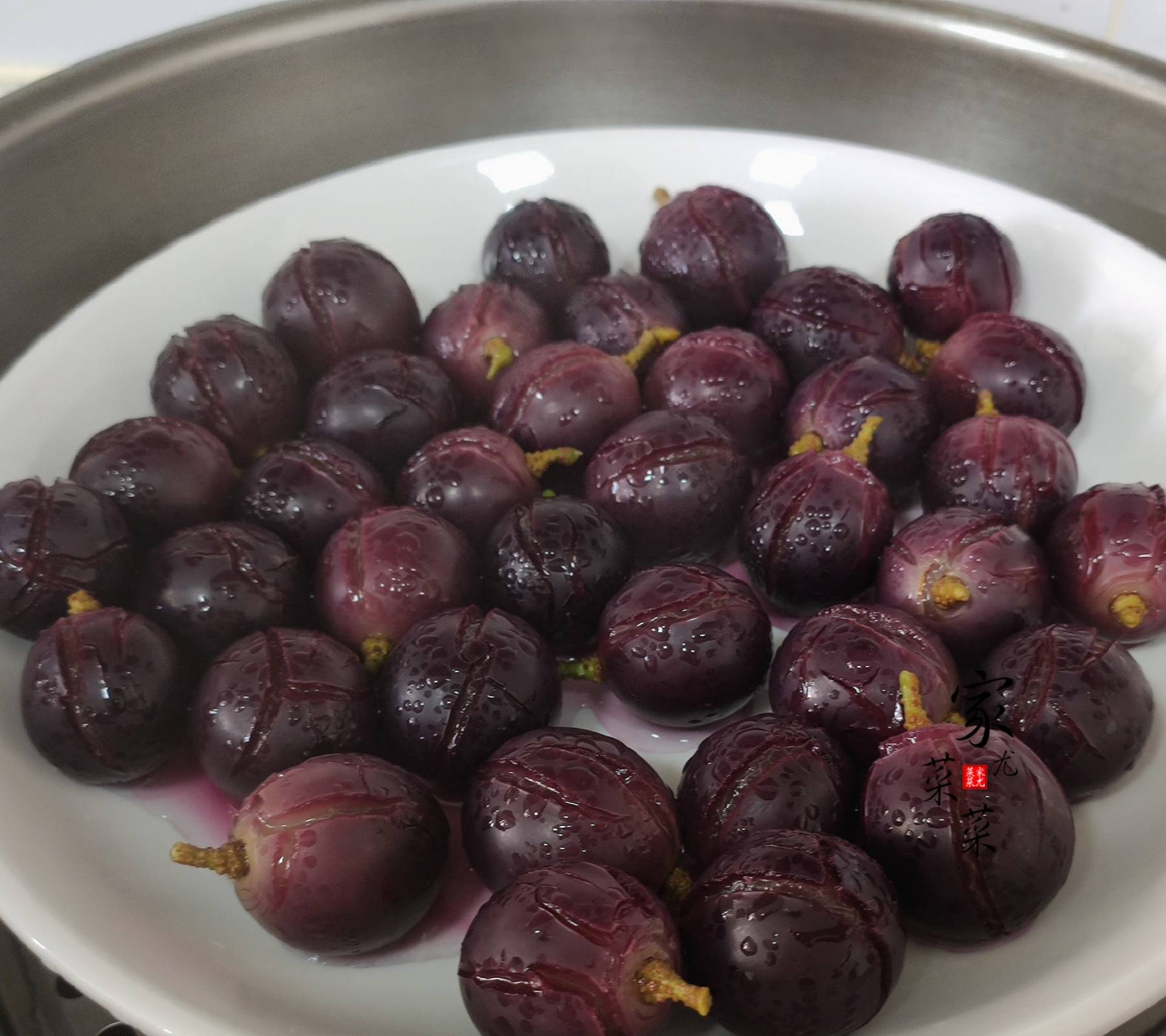 6月吃榴莲吃樱桃不如吃它3块多一斤每周吃三次皮肤不会差