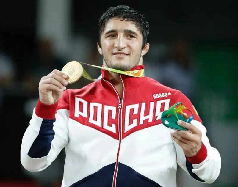 里约奥运会摔跤金牌获得者达吉斯坦人阿卜杜勒拉希德·萨杜拉耶夫另外