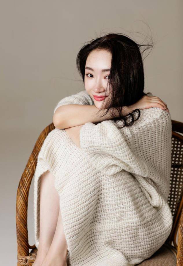 原创她是溥仪的曾孙女出名后拒演任何清宫戏为何愿为刘德华破例