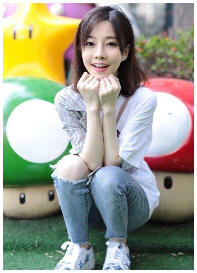 冯提莫有多瘦6岁小朋友的衣服穿在身上还宽女生看完酸了