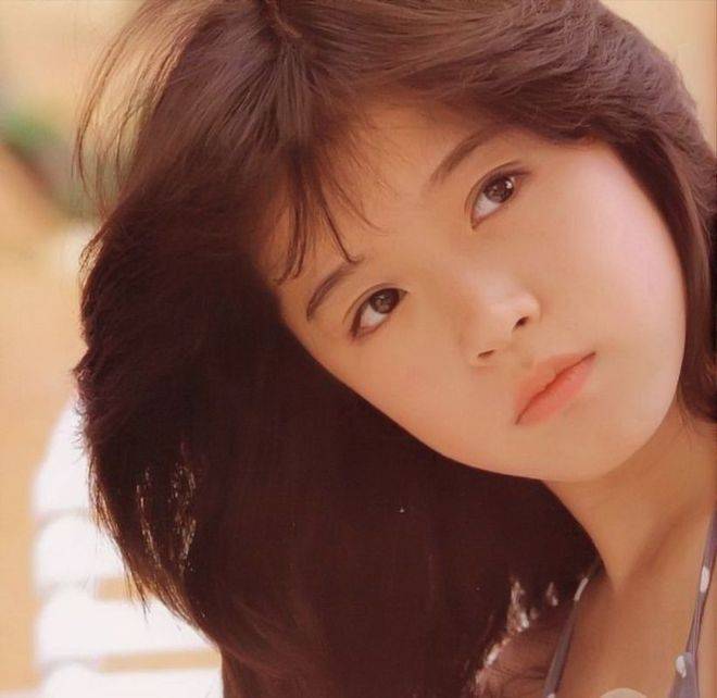 《倩女幽魂》聂小倩第一人选,颜值不输王祖贤,可惜遇人不淑_中森明菜