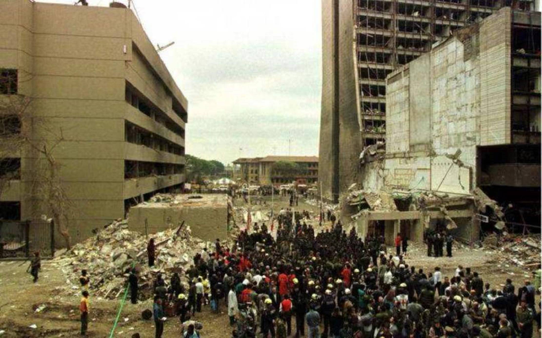 原创1998年美国两座大使馆同时被炸伤亡惨重凶手到底是谁