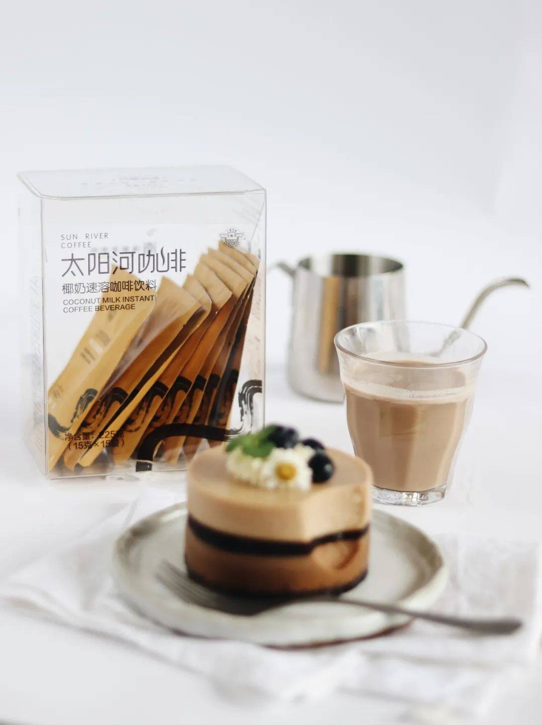 太阳河咖啡知识小课堂 |「生椰拿铁」啃着吃是什么感受?