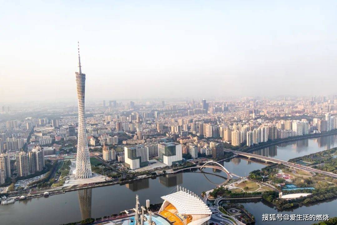 你知道俯瞰广州塔的绝佳位置在哪吗