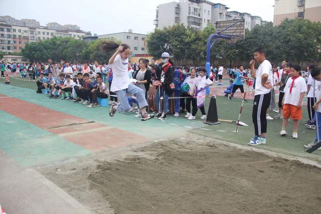 少年無畏逐夢揚威丨雙流區九江小學愛成都迎大運運動會現場