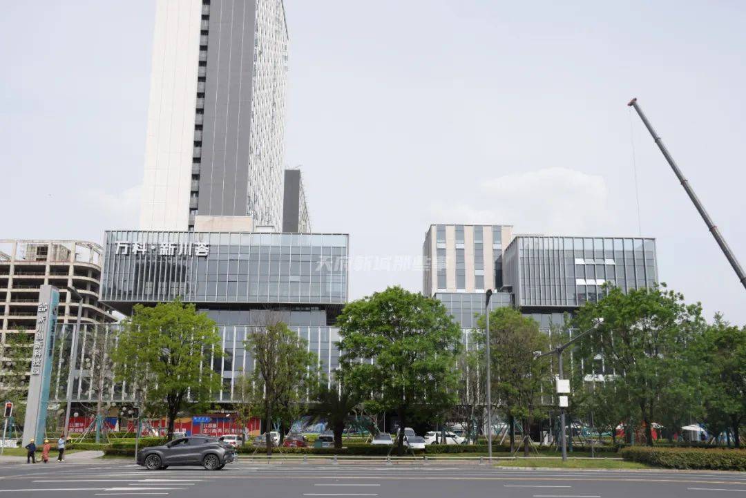 万科新川荟项目位于梓州大道东侧,新川路南侧,占地约48.