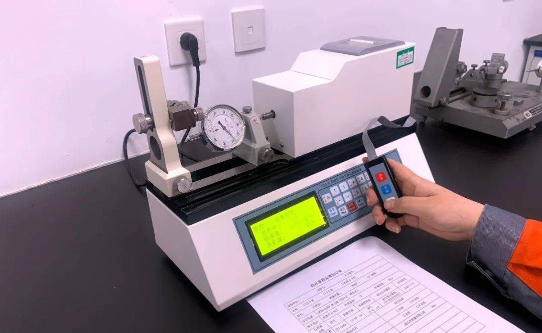 喜讯诺力成为长兴县唯一一家有自主进行长度计量器具的企业