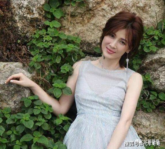 原创亮剑女神童蕾曾与朱丹老公相恋嫁入豪门后老公入狱如今拍戏还债