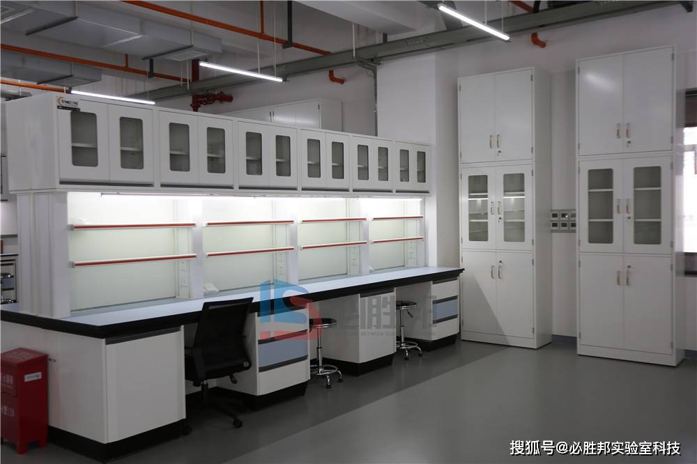 实验室补风系统:实验室内的通风柜数量如果过多,则会造成实验室内