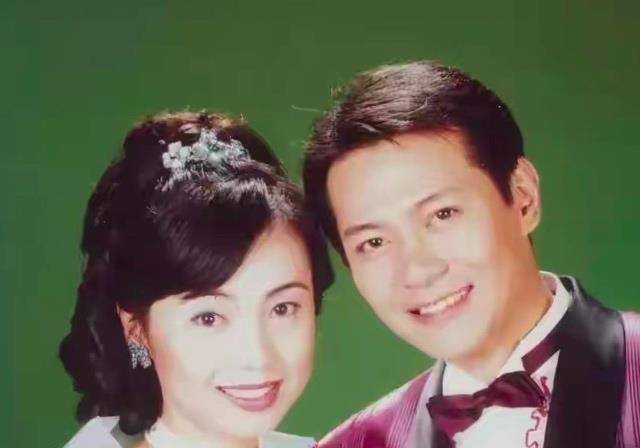她曾当第三者被唾骂,被2次雪藏,54岁仍单身,邓萃雯情归何处_人生_江华