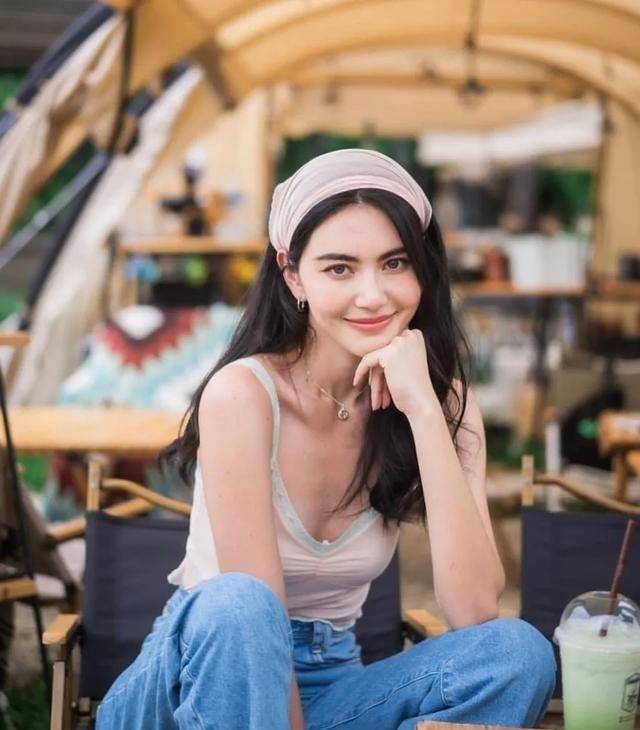 2022年泰国15位炙手可热的女演员,除了平采娜你还认识谁_aom_表演_mai