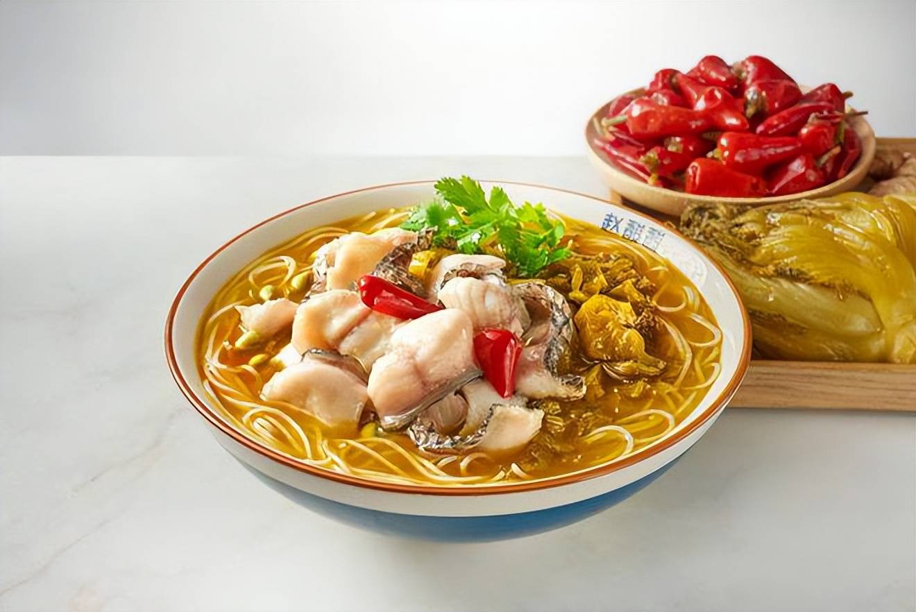 赵酸酸老坛四鲜米线创制重庆极致酸辣味