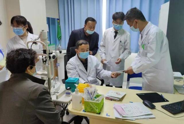 兰州爱尔眼科医院：名医走基层 巡诊服务暖人心(图7)