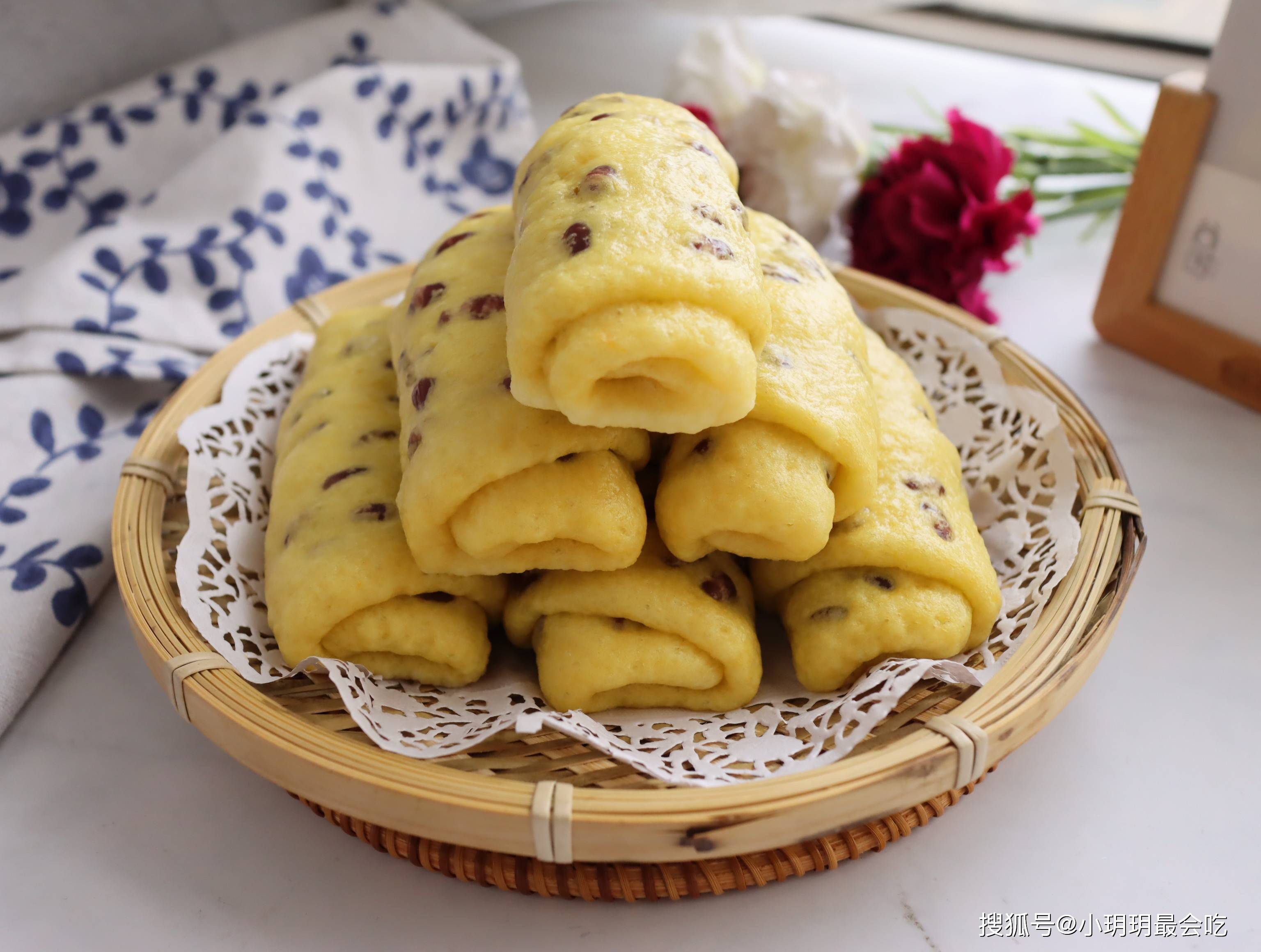 原创南瓜是个宝加1碗面粉做成南瓜卷香甜松软比馒头花卷还好吃