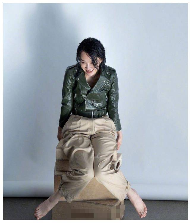 原创许晴最新大片曝光展现360度无死角少女感一眼神就沦陷啦