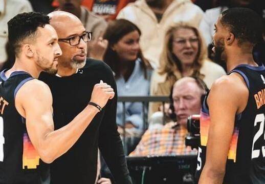 有保罗就是稳,太阳主场拿下鹈鹕夺得赛点,英格拉姆还得成长啊!