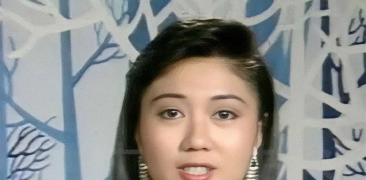 警方先是对现场做简单的勘察,发现陈旭然放在家中的10万元现金并没有