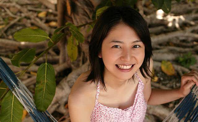 原创第一次见16岁的日本国民老婆长泽雅美这颜值我给100分