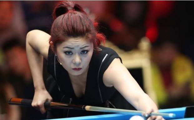 九球女神,身材婀娜挺拔,因穿"低胸装"走红,想嫁中国男人_金佳映_台球