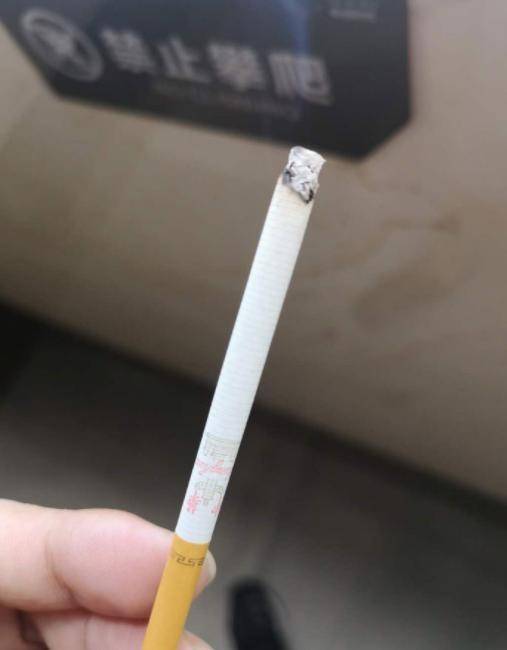 原创已被列入黑名单的6种香烟医生提醒为了健康尽量别吸了