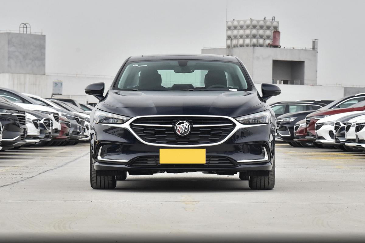 好看不贵的美系中级车超5米的车长解析别克君越652t豪华型