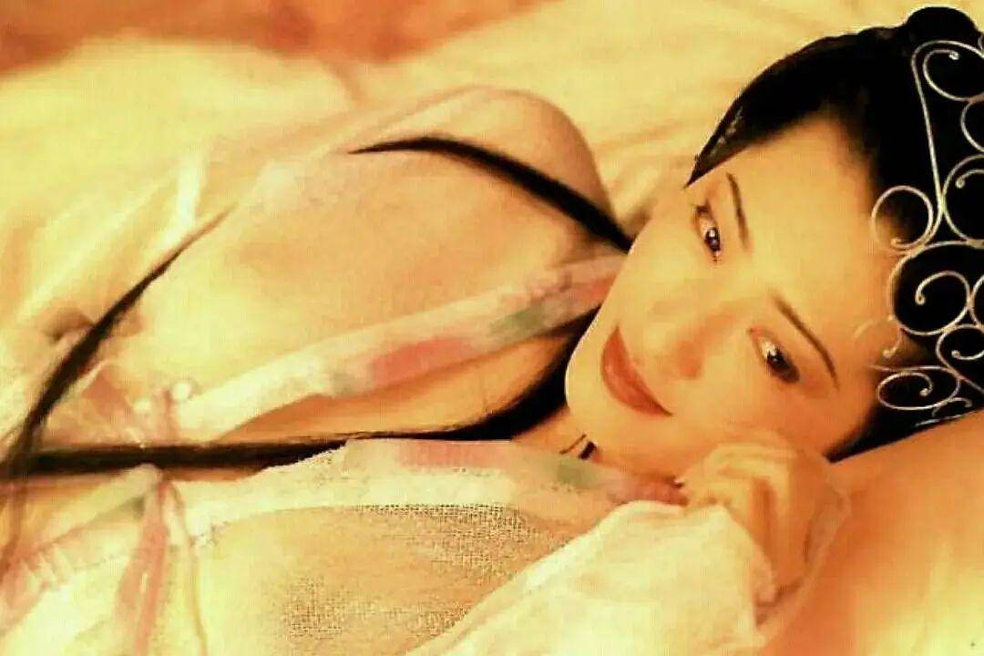 一脱成名史上最性感潘金莲现在竟沦落如此