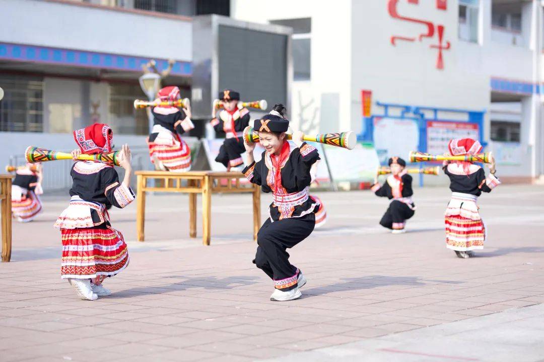 连州市瑶安民族学校图片