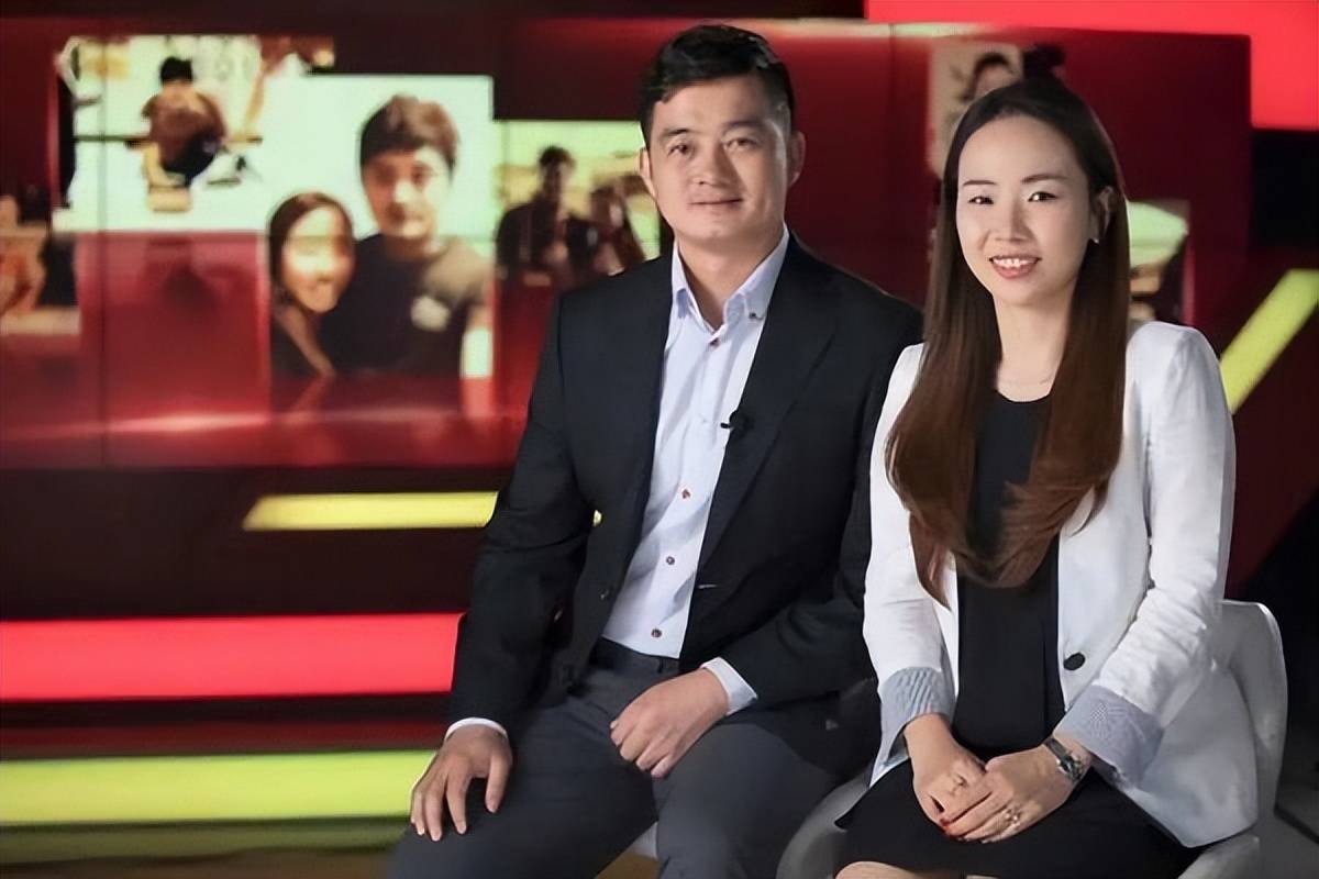 金智善和丈夫徐晓明说这话的人,是前韩国冰壶国家队队长金智善,这个被