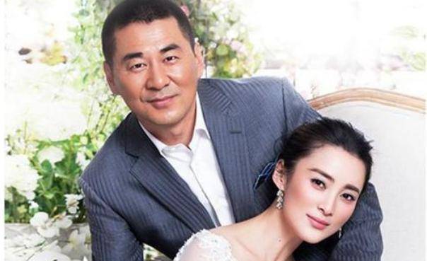 原创丁佳卉老公8年不忠诚8次她怒撕闺蜜蒋勤勤44岁烧炭自尽