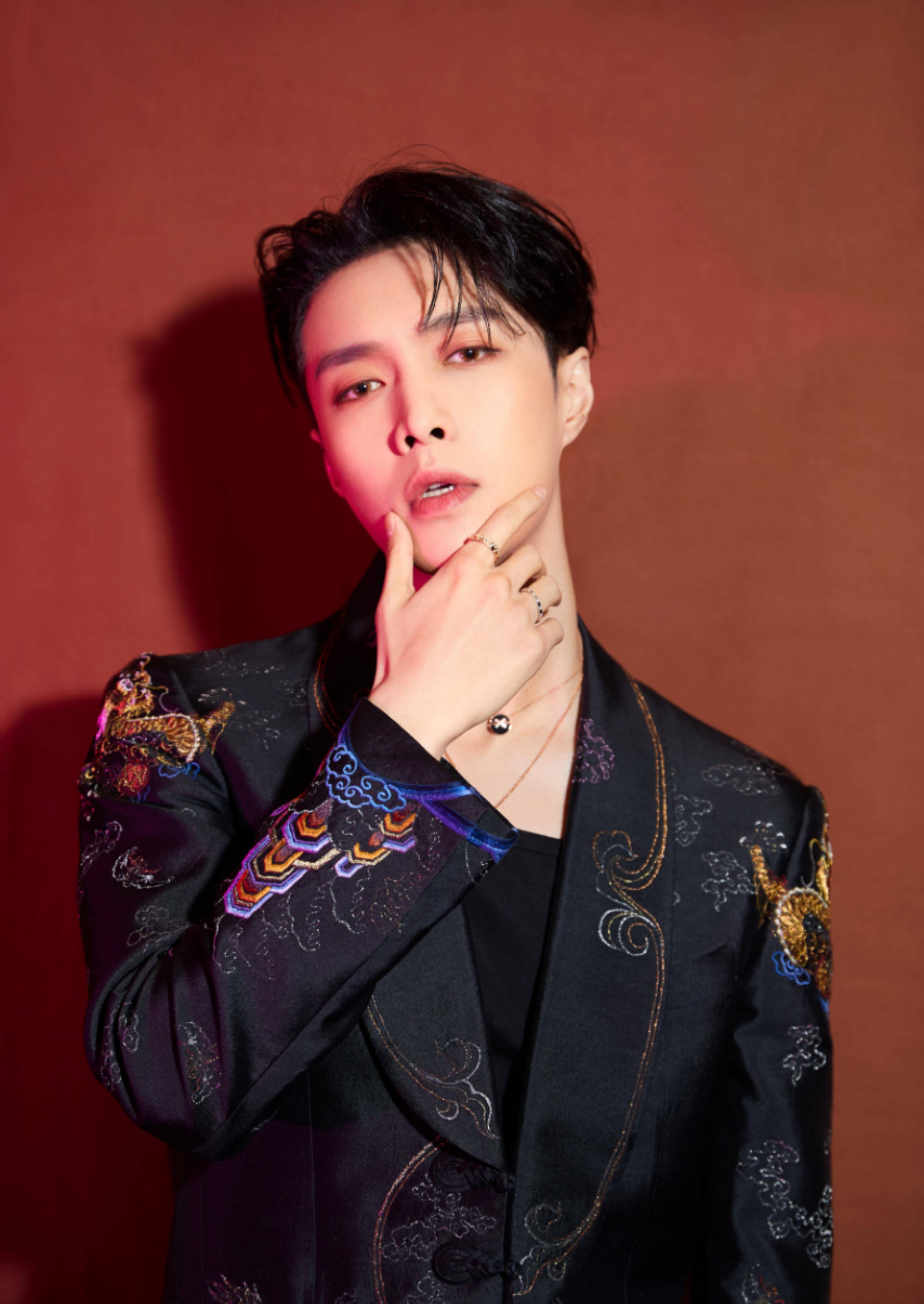 原创张艺兴昨晚再次用霸王别姬为自己正名实力与流量并存