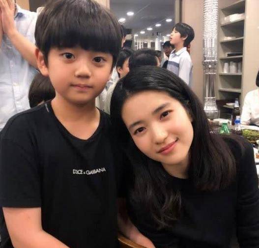 《山茶花开》小演员,女友长得像裴珠泫_金康勋_小必_节目