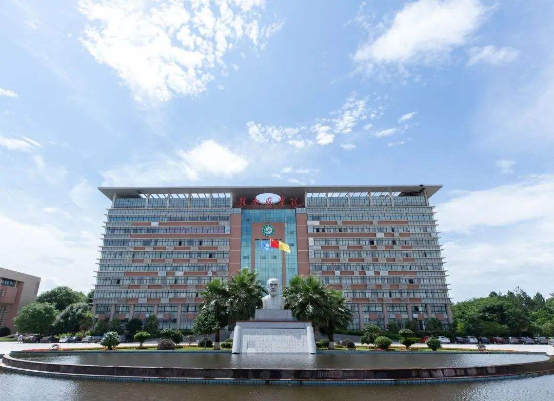 江西这所"学院"有望更名为"大学",获国家发改委支持_赣南_教育部_国家