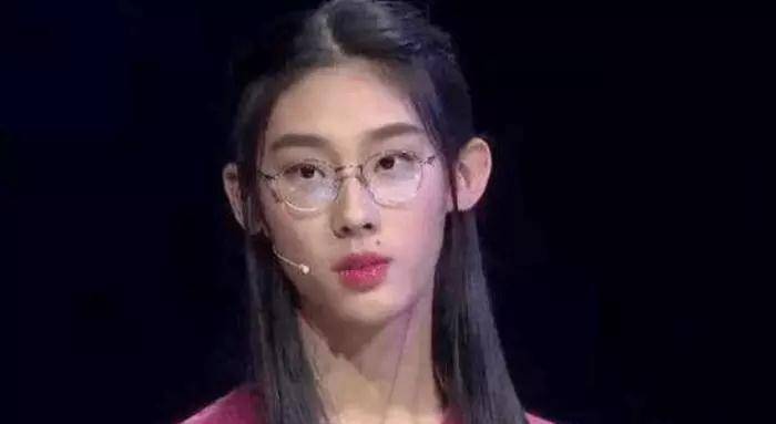 原创还记得清华才女武亦姝吗当初颜值被吐槽看现状网友真的是班花